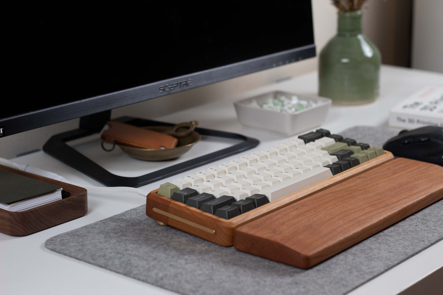 NULL65 Series 2.0 Barebones Keyboard Kit - GROUP BUY